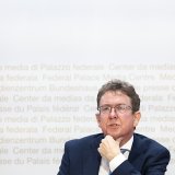 Le ministre de l'énergie Albert Rösti a annoncé mercredi que le Conseil fédéral était favorable au retour du nucléaire (archives). KEYSTONE/ANTHONY ANEX